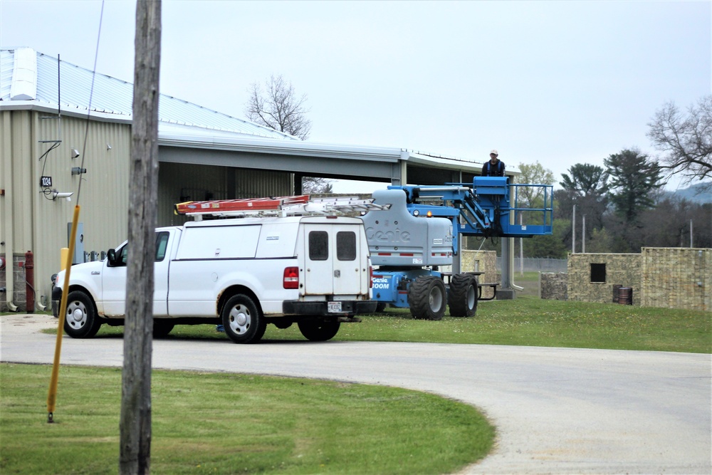 Roof work for MSTC at Fort McCoy