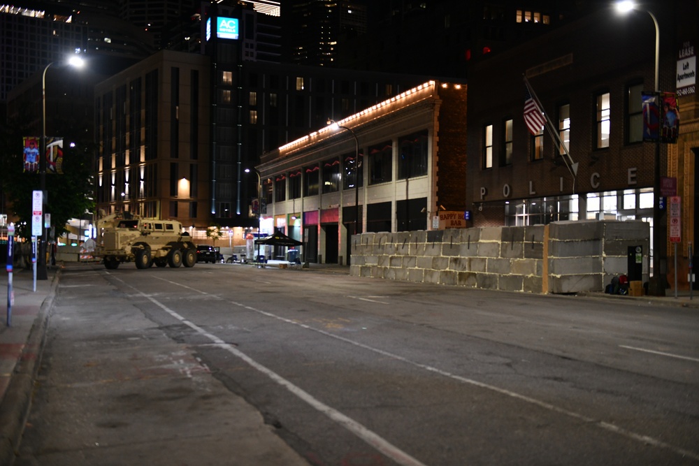 Minnesota National Guardsmen protect infrastructure in Minneapolis