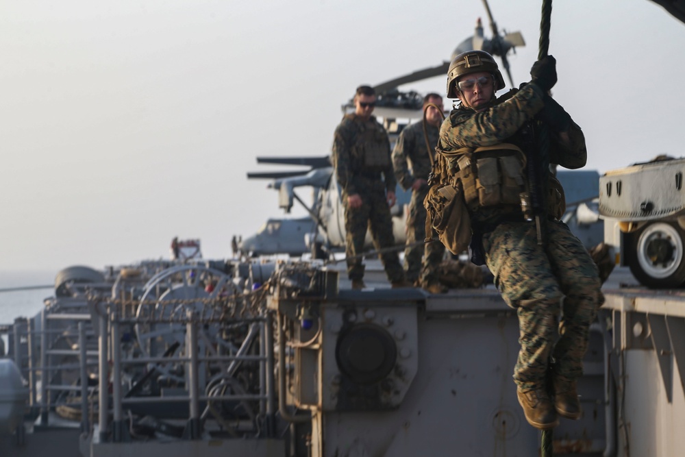 Fox Company maintains readiness with fast-rope training aboard USS Bataan
