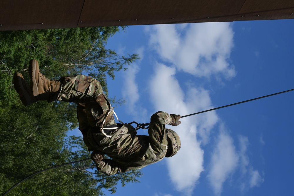 DVIDS - Images - Rappelling Tower Training [Image 7 of 8]
