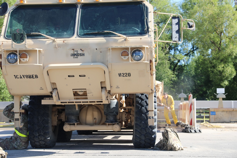 2-1 CD Redeployment, 8th Brigade Engineer Battalion undergoes Agricultural Cleaning