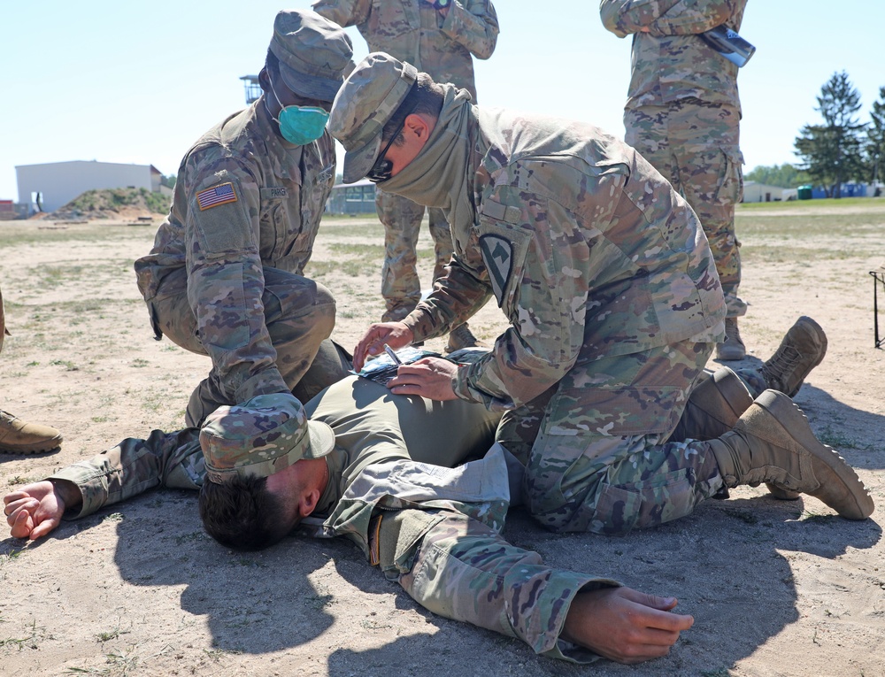 2-1 CD Redeployment, 4th Squadron, 9th Cavalry Regiment Conducts Tactical Field Care Training
