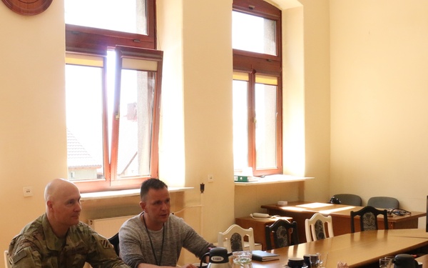 2ABCT Commander Visits Mayor of Ińsko