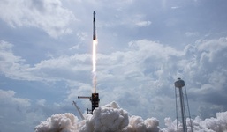 Army Space and Missile Defense Command supports SpaceX launch with satellite communications