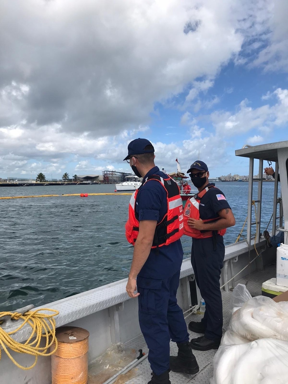 Coast Guard oversees salvage efforts from aircraft crash in San Juan Harbor