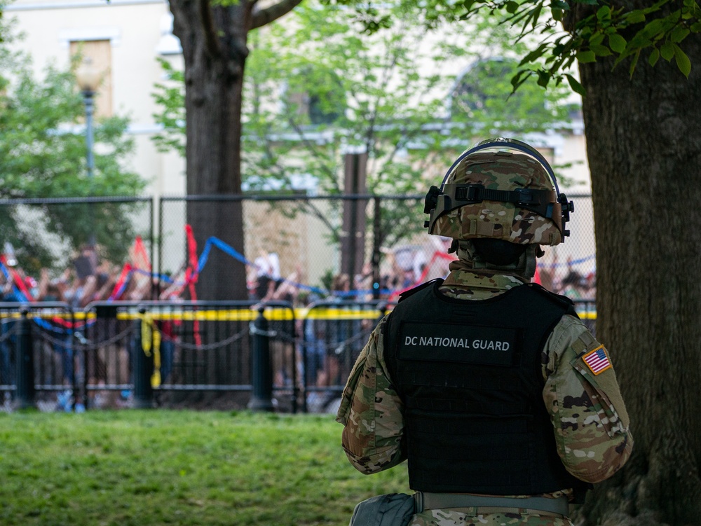 National Guard Support Local Authorities with White House Protest