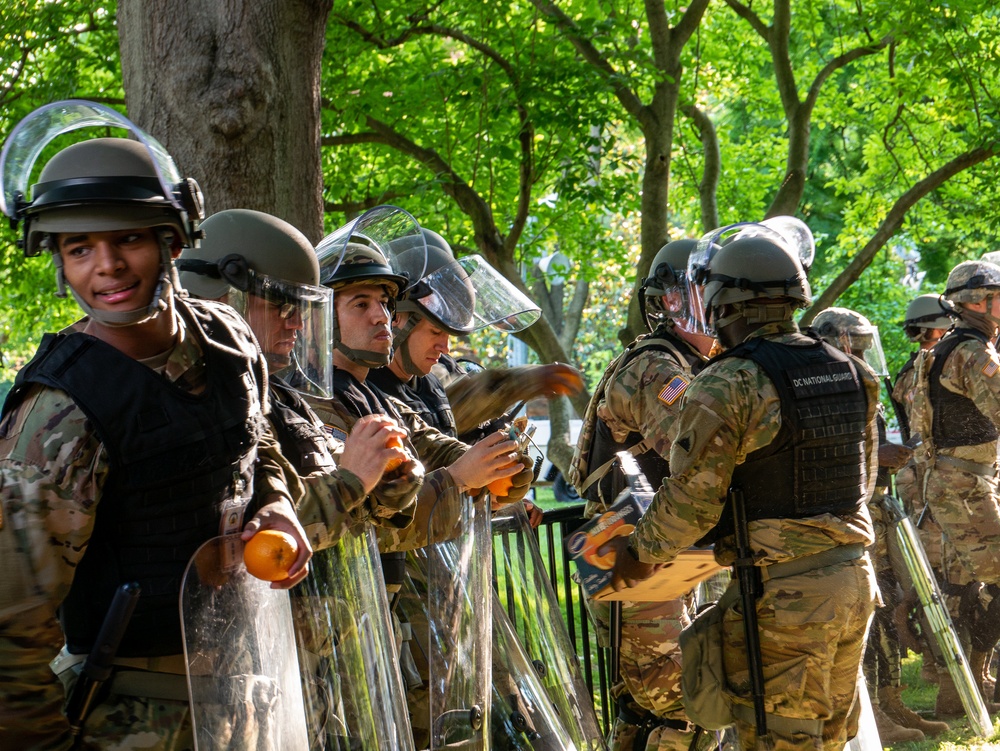 National Guard Support Local Authorities with White House Protest