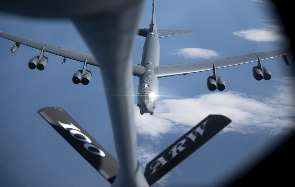 100th ARW fuels B-52 off Norwegian coast