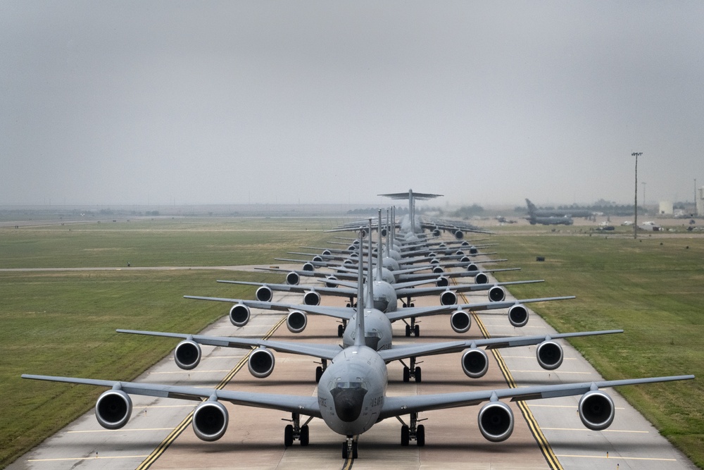 Mighty 97th conducts large formation exercise