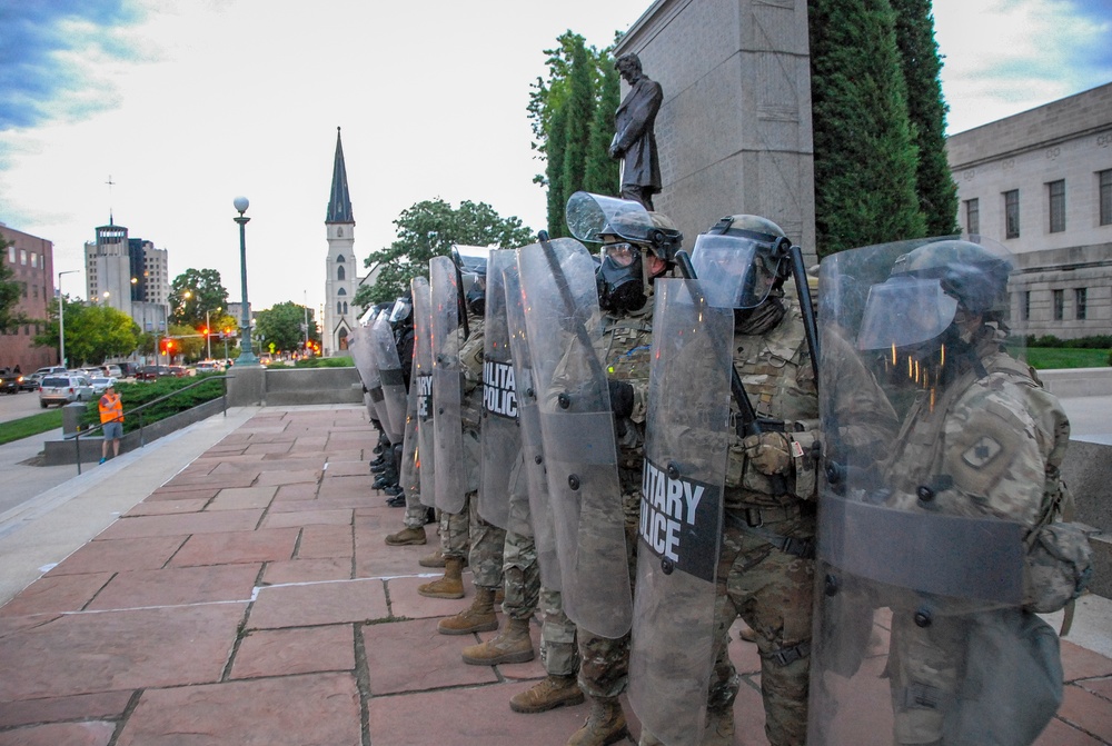 Nebraska National Guard supports law enforcement at Nebraska Capitol