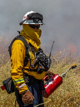 Pendleton’s Fire School sparks training with neighboring fire departments