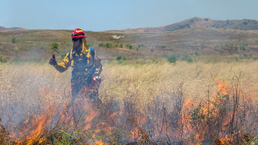 Pendleton’s Fire School sparks training with neighboring fire departments