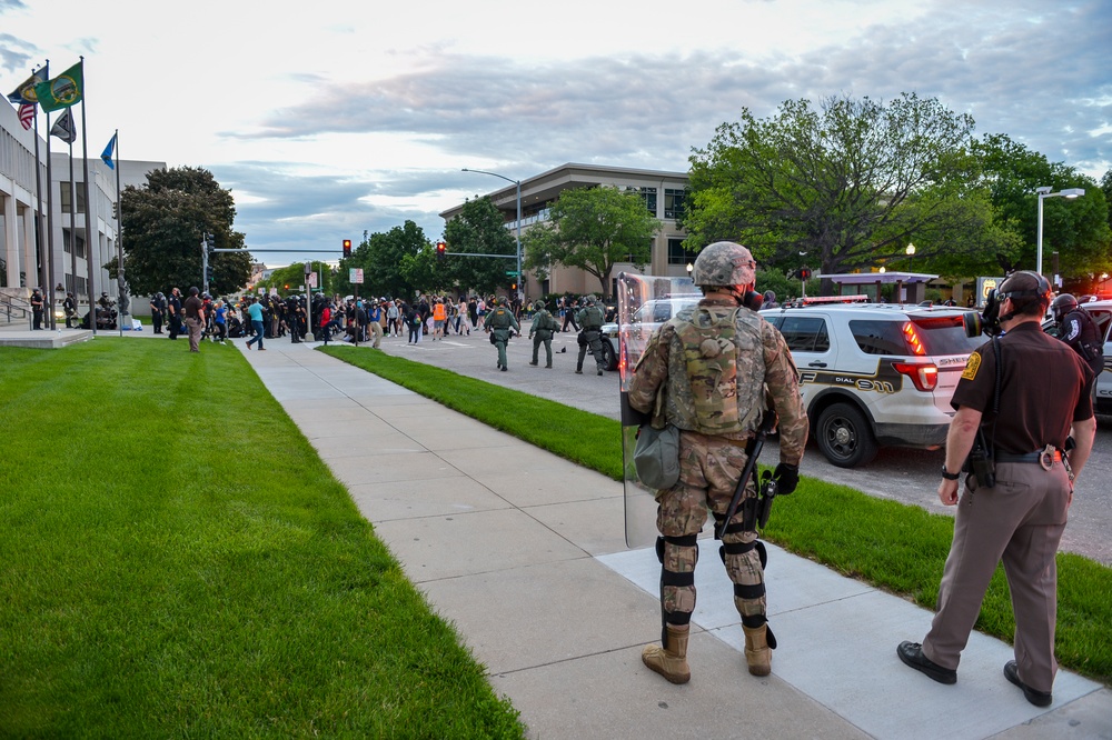 Nebraska National Guard supports law enforcement at Hall of Justice