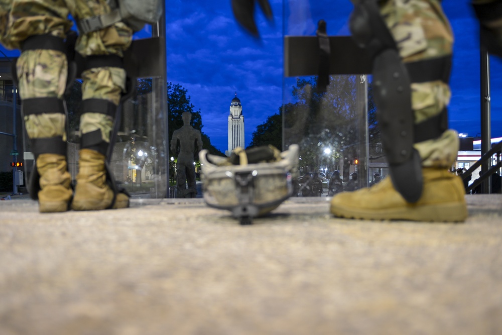 Nebraska National Guard supports law enforcement at Hall of Justice