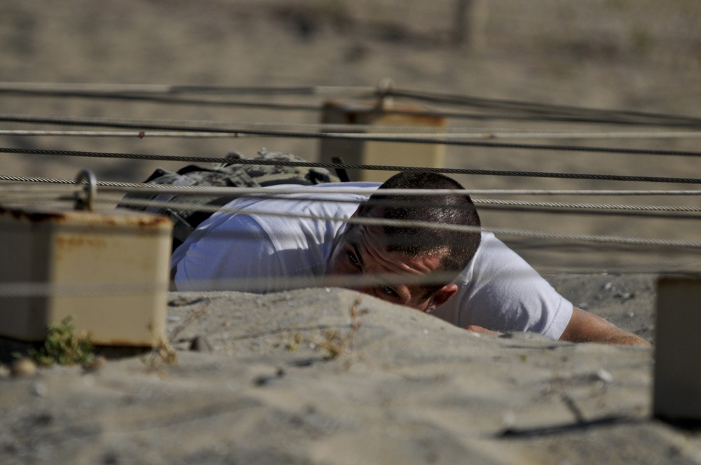 SEAL Candidates Run the Obstacle Course