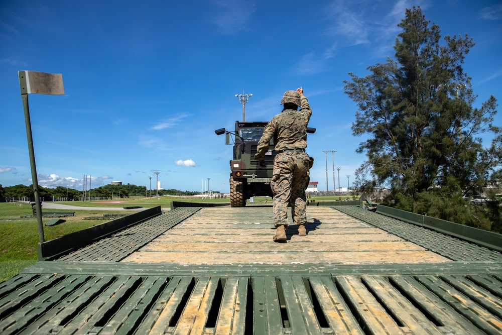 Up N' Over I Marines with 9th ESB sustain and build proficiency in gap crossing