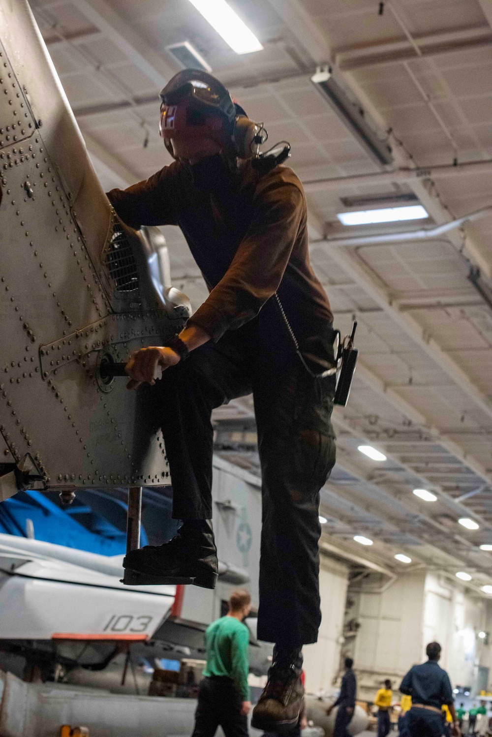 USS Theodore Roosevelt (CVN 71)