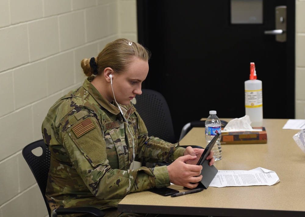 132d Wing Airmen assist with COVID-19 contact tracing
