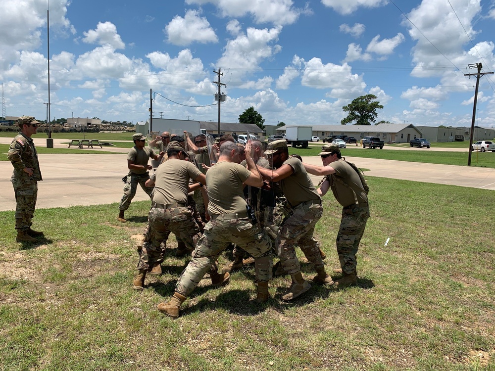 Texas Guardsmen receive training on Civil Disturbance Operations