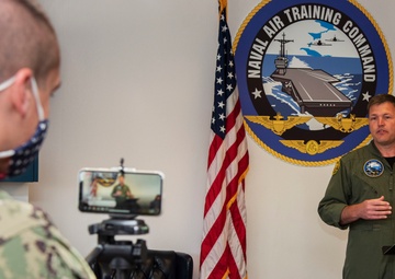 Chief of Naval Air Training Conducts Change of Command