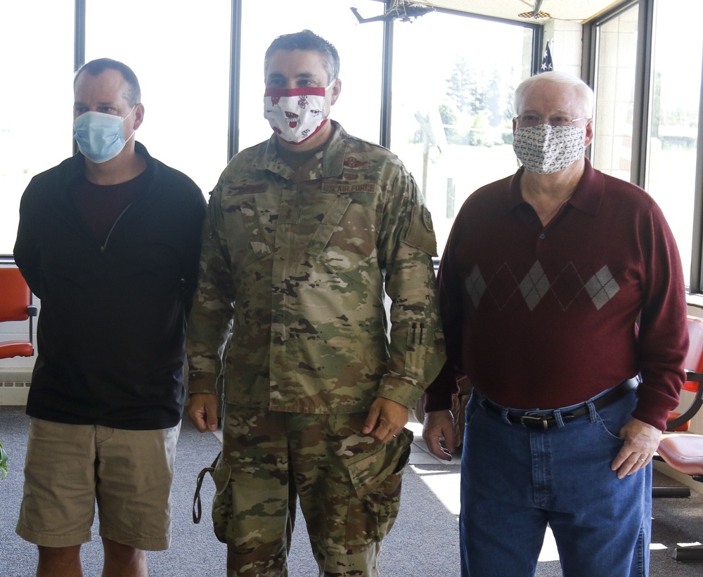 Maj. Gen. Paul Knapp, Wisconsin’s Adjutant General, Visits Specimen Collection Site in Antigo, Wis.