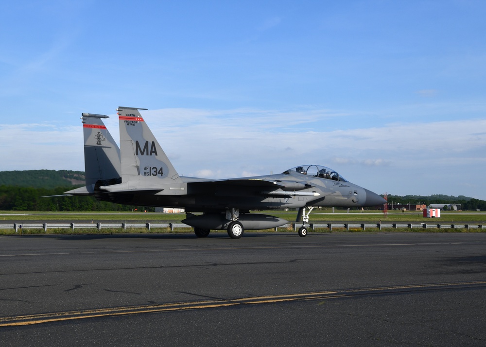 104th Fighter Wing Commander has F15 incentive flight