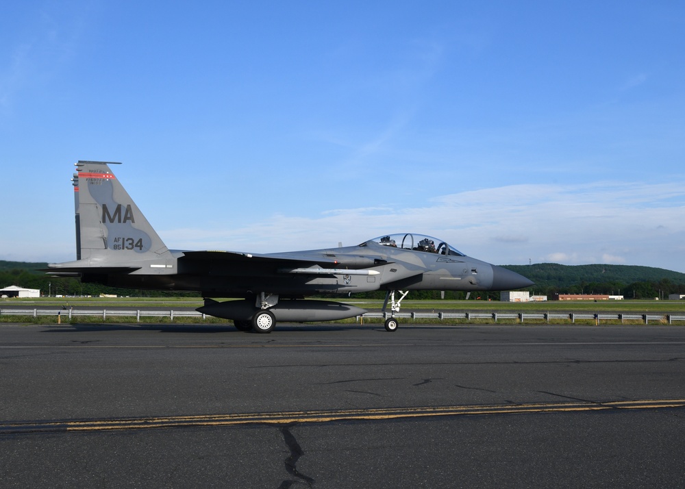 104th Fighter Wing Commander has F15 incentive flight