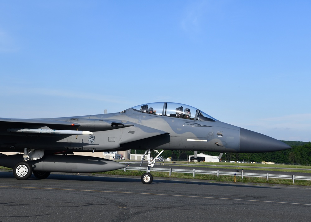 104th Fighter Wing Commander has F15 incentive flight