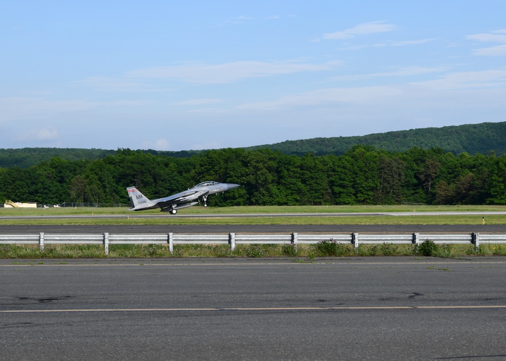 104th Fighter Wing Commander has F15 incentive flight