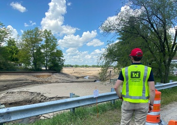 An empty Tittabawassee River