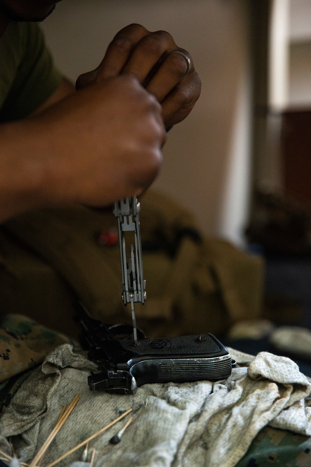 15th MEU Military Police keep their sidearms ready