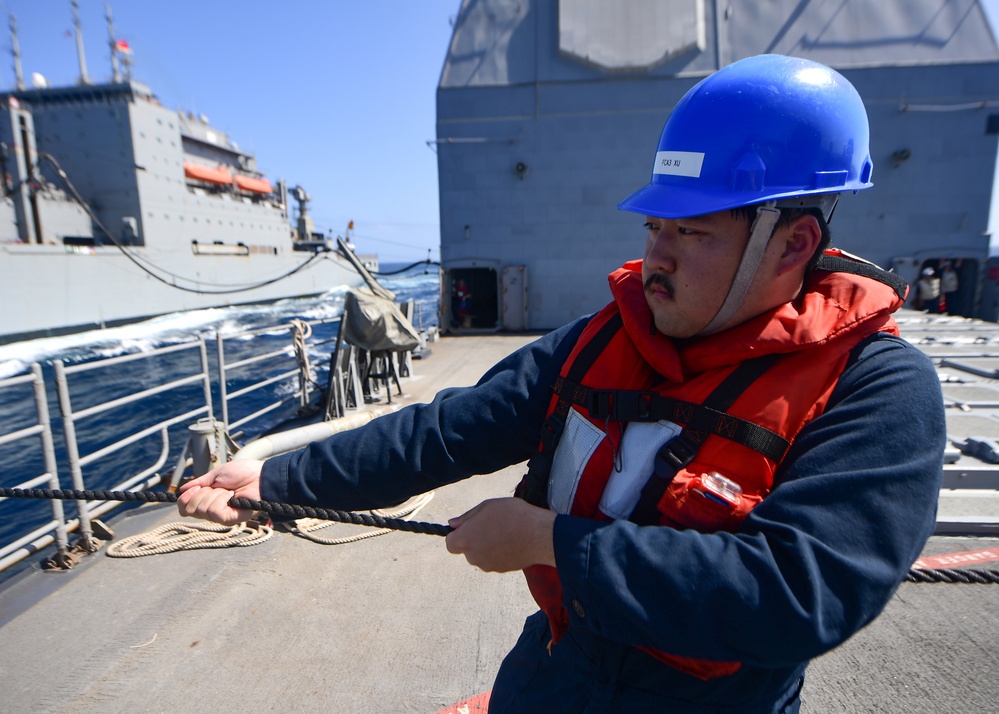 San Jacinto Conducts Operations in the Arabian Sea