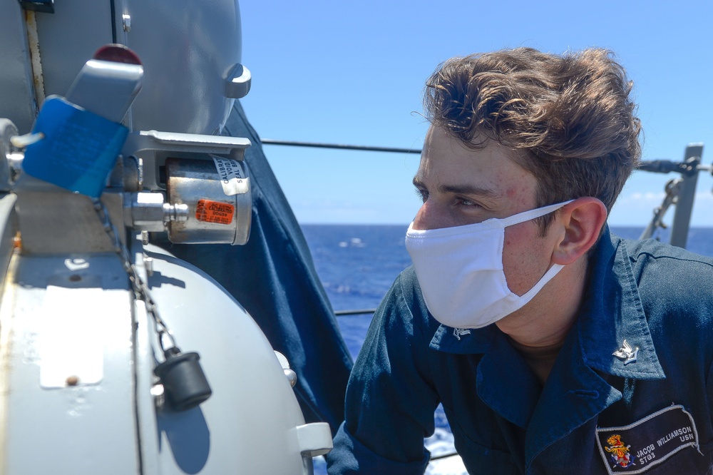 USS Russell (DDG 59) Conducts Underway Operations
