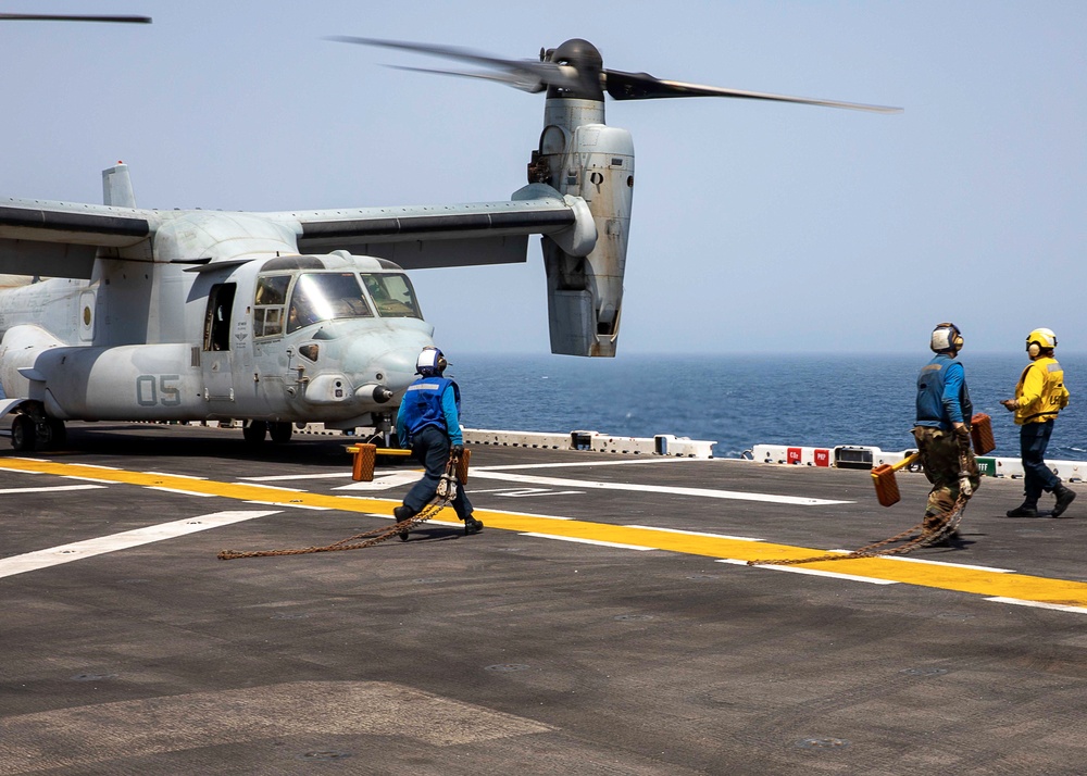 USS Bataan (LHD 5) Flight Operations