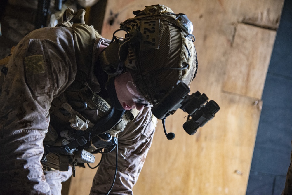 Check Those Corners: 31st MEU MRF Marines conduct CQT qualification