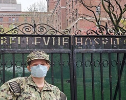 I am Navy Medicine: Lt. Cmdr. Megan Warth