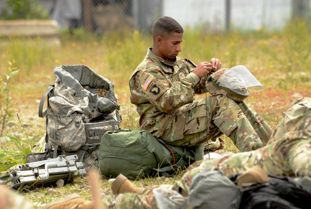 Washington Guardsmen prepare for civil defense mission