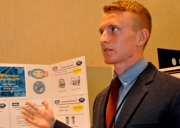 Navy Junior Engineer Wins HSI Award for Impact on New Wearable Technologies