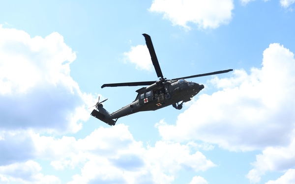 3rd CAB Soldiers conduct medical evacuation training with Polish Allies