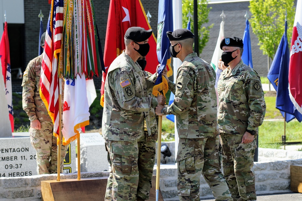 Munera takes command of Army’s sole EOD, CBRN integrated command