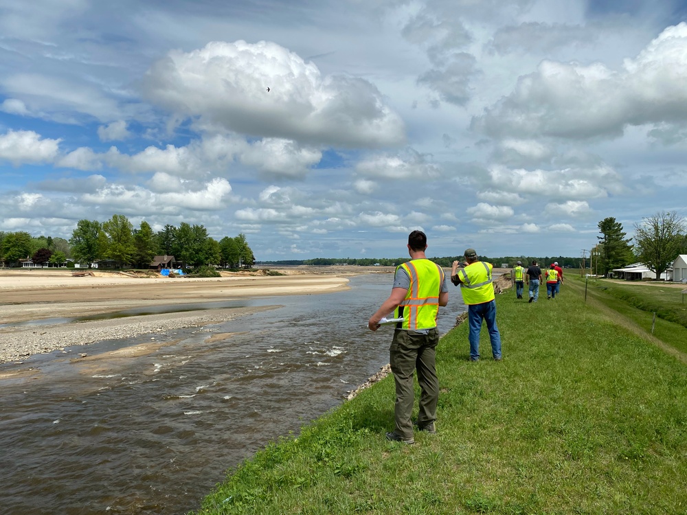 Engineers Inspect Edenville Dam After Flooding and Failure