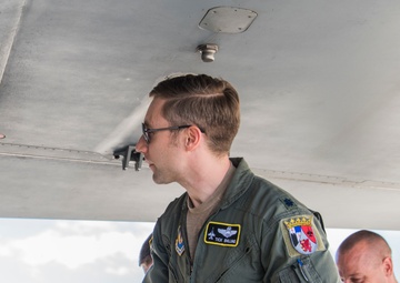 52nd MXG trains 480th FS pilots on refueling, munitions arming, disarming F-16s