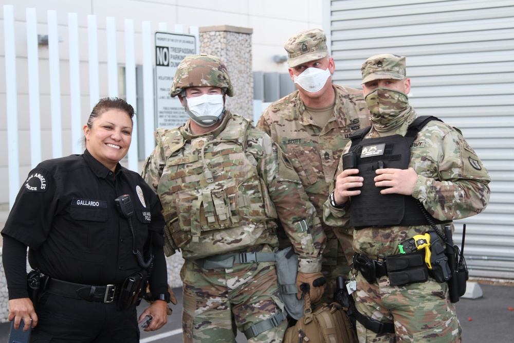 Cal Guard leaders interface with LAPD during civil unrest