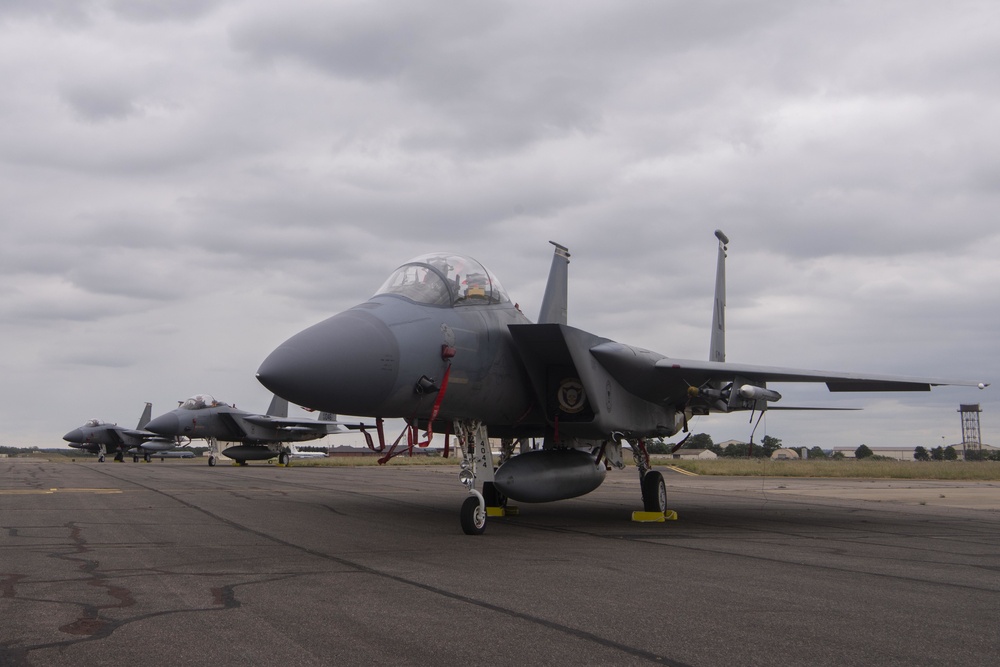 RAF Mildenhall receives visit from 48th FW F-15s