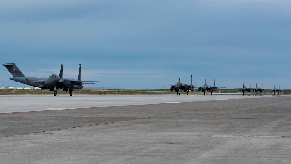 389th Fighter Squadron Redeployment