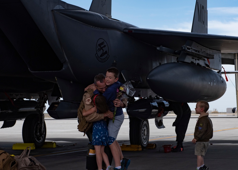 389th Fighter Squadron Redeployment