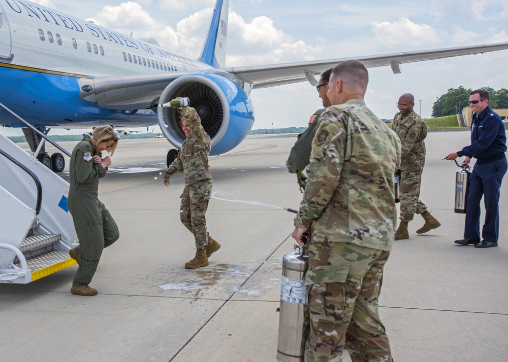 Col. Sonkiss completes 'fini flight' as 89th AW commander