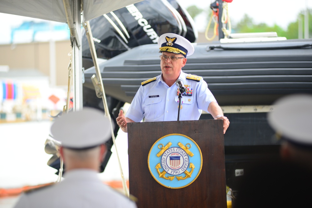 Coast Guard Atlantic Area Command holds change-of-command ceremony