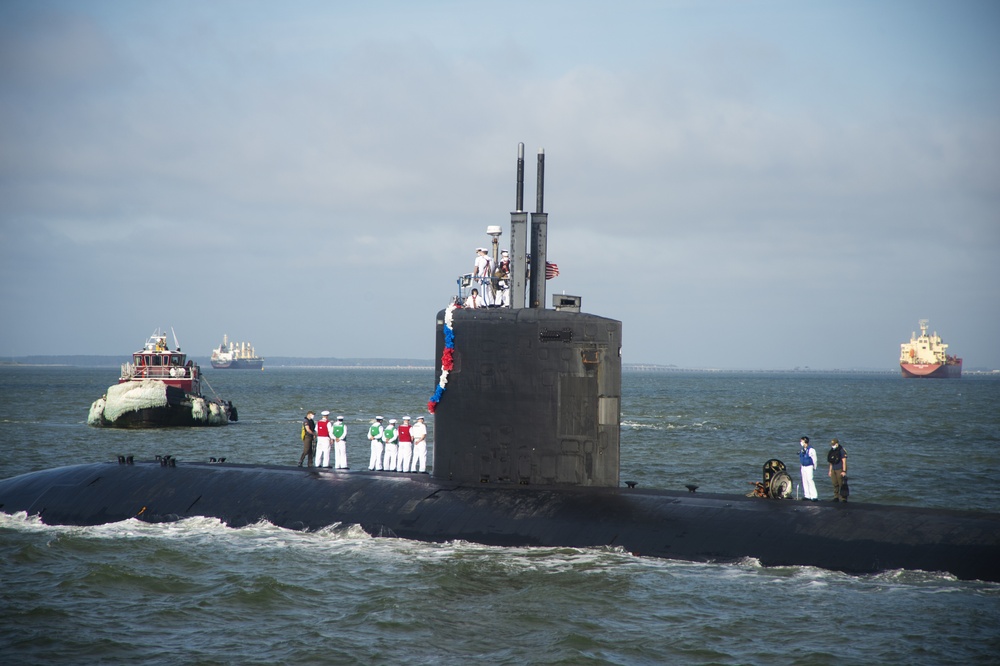 USS Albany Returns from Deployment