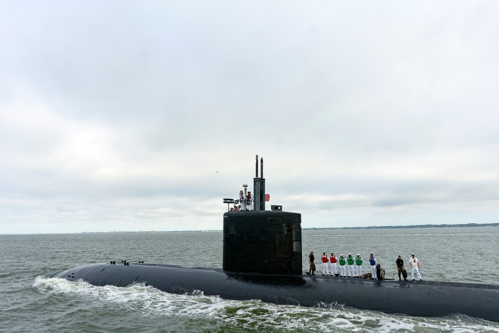 USS Albany Returns from Deployment